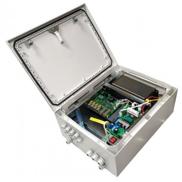 РоЕ-коммутатор TFortis PSW-2G+UPS-Box  